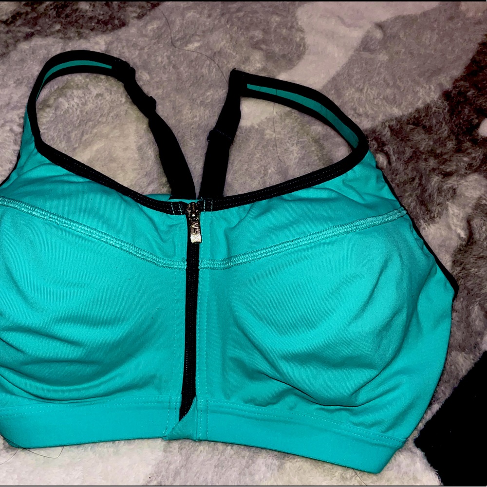 Victoria Secret T back bra with front close  zip up front 34C